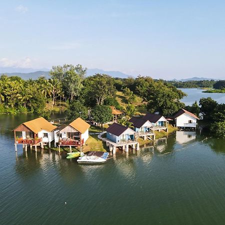 Sunset Nam Ngum Resort Ванг Виенг Екстериор снимка